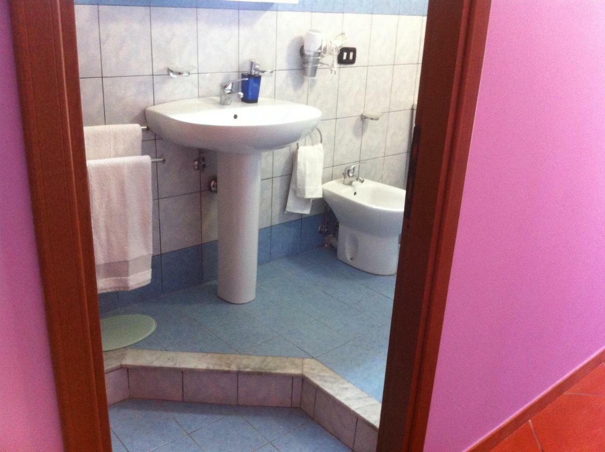 Casa Arrigo Lejlighed Catania Eksteriør billede